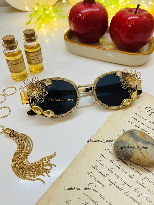Sassy & Sanskari Sunglasses
